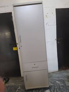 cupboard ( Almari )