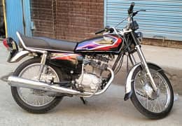 Honda 125 for sale model 2017 genuine condition