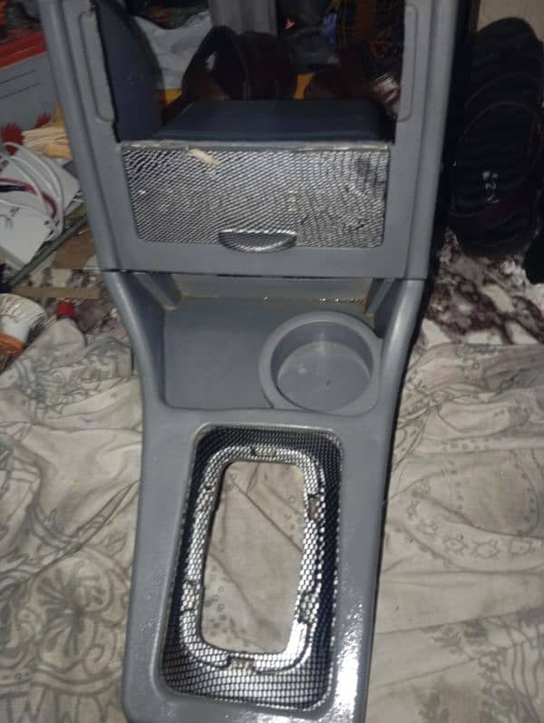 2pc Suzuki mehran console boxes new condition and heavy plastic 4