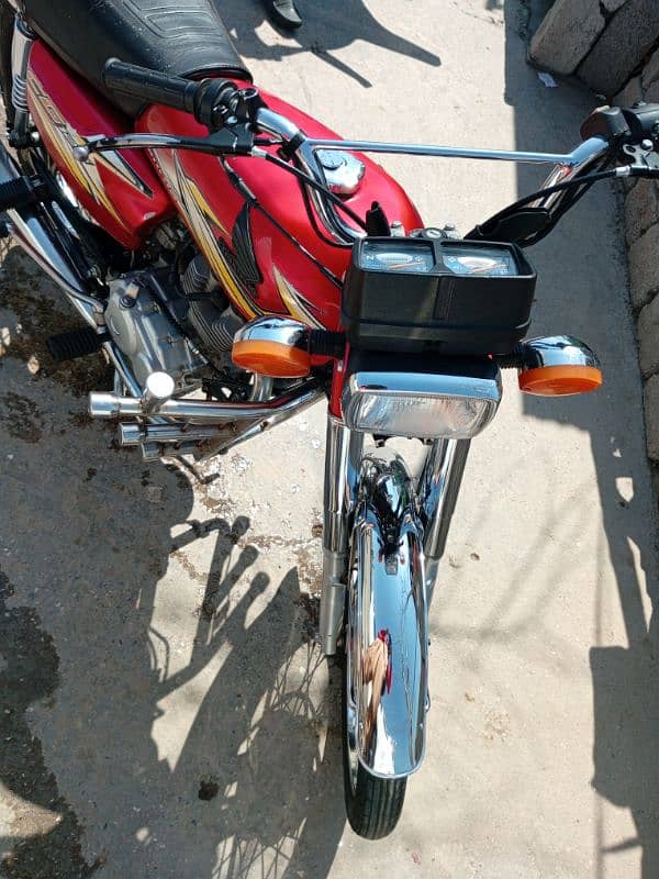 Honda 125 2023 model 4