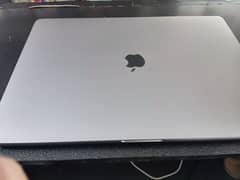 Macbook Pro 2019 16inch