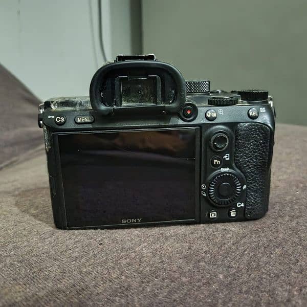 camera with lens 5