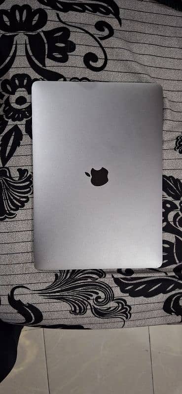 Macbook Pro 2017 9