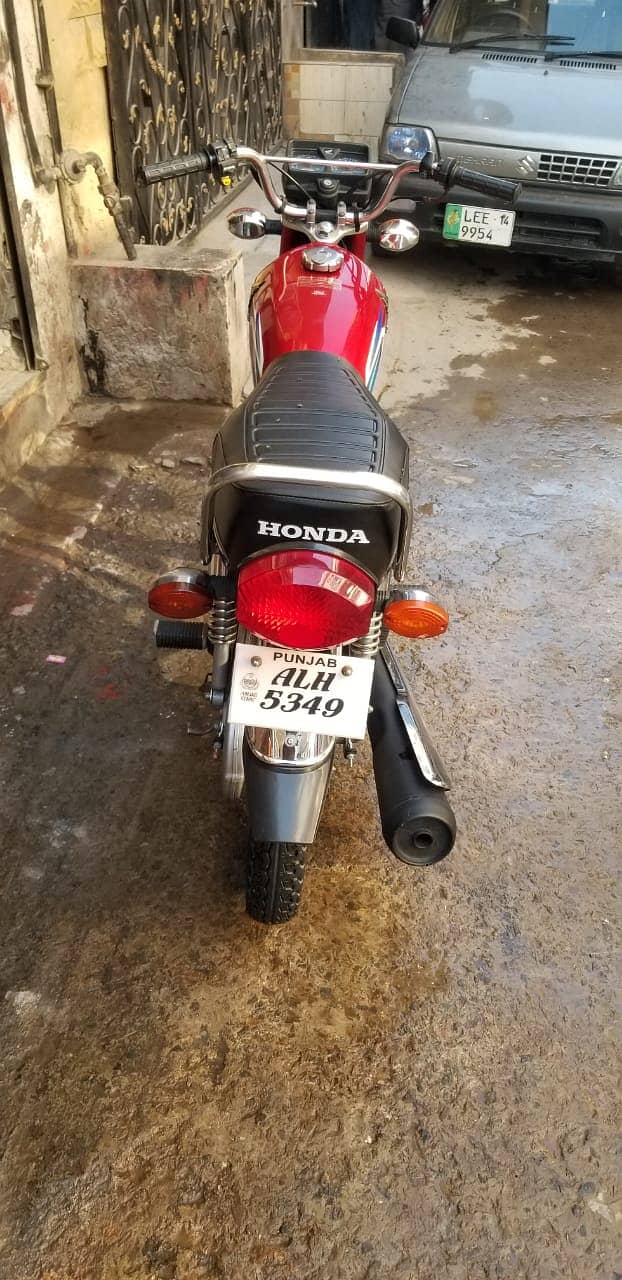 Honda 125 4