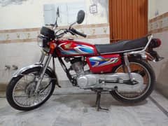 Honda 125  21/22 model original & complete documents without biometric