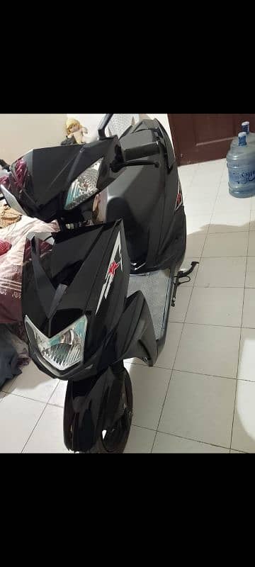 Electric scooter 10