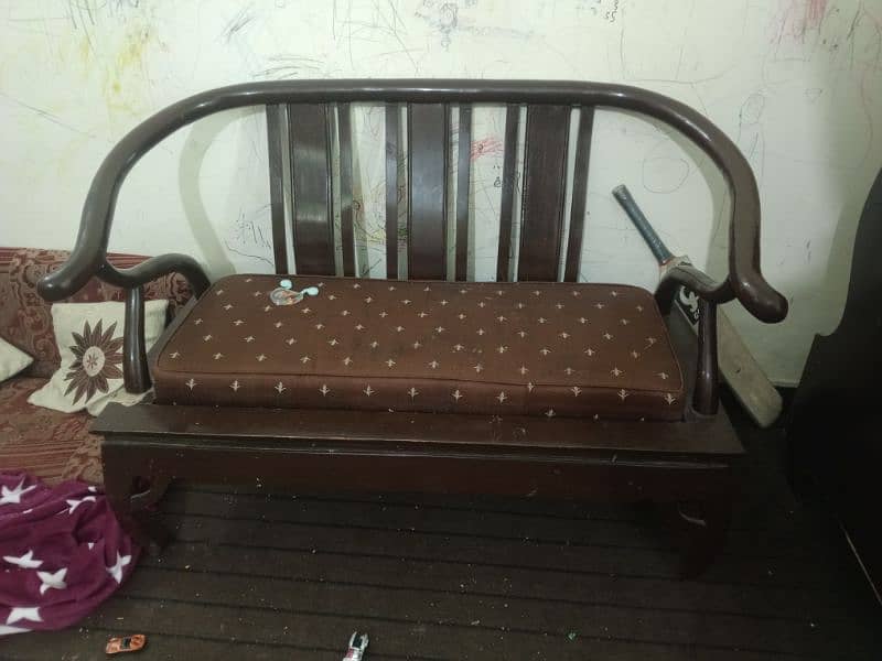 small sofa set for sale 0