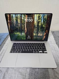 Macbook Air M2 (15 inch)