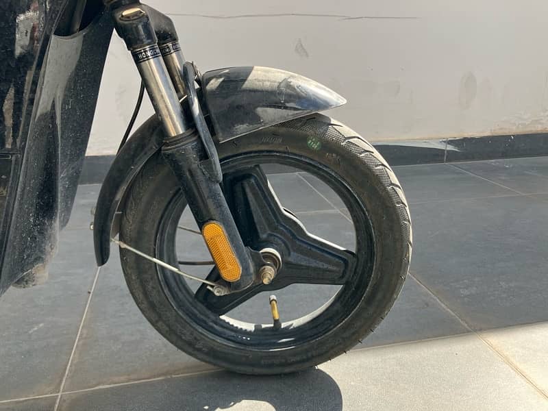 YJ FUTURE INDUS (2025) New Shape 1