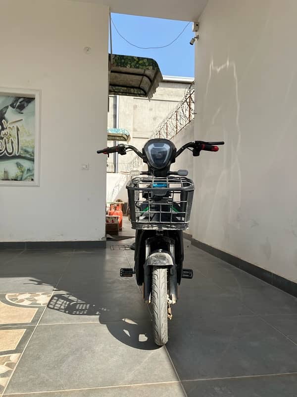 YJ FUTURE INDUS (2025) New Shape 2
