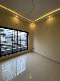 5 Marla Upper Portion Available For Rent In Park View City Lahore