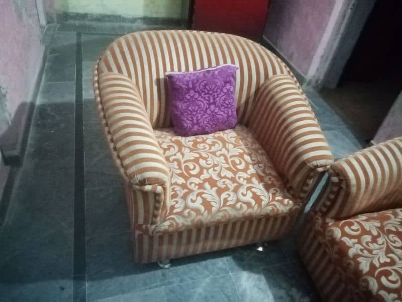 5 seater sofa 3