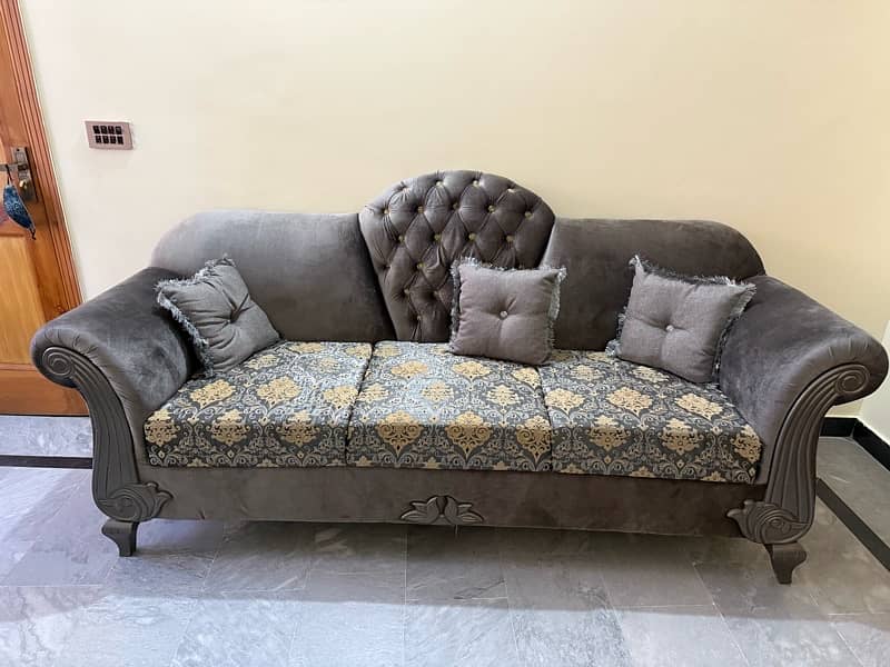 Seven Seater Sofa set 0