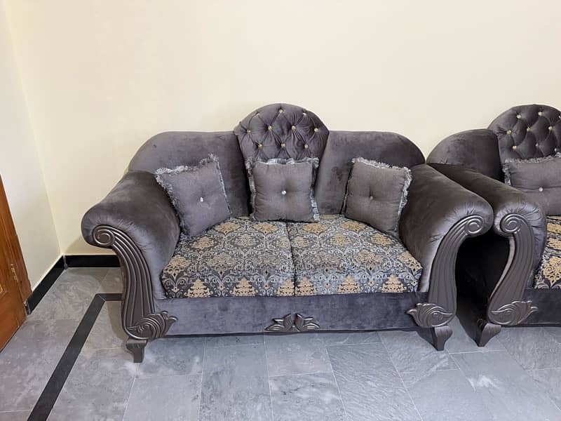 Seven Seater Sofa set 4