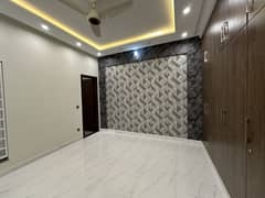 5 Marla Brand New Condition Upper Portion Available for Rent in Canal Valley near Bahria Town Lahore