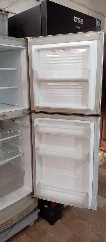 Used Pel Refrigerator for Sale – Good Condition 8