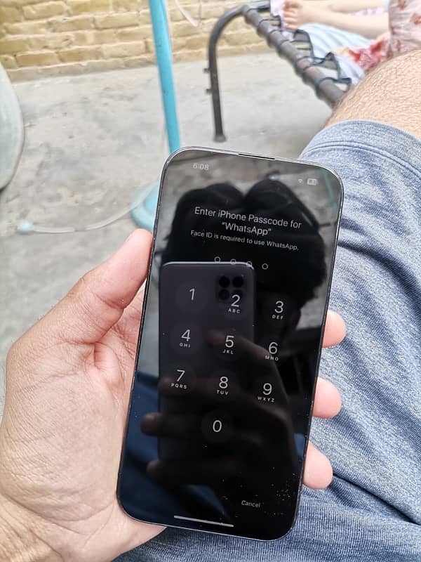 iphone 15 Pro 4