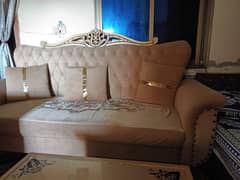 5 seater sofa in new condition