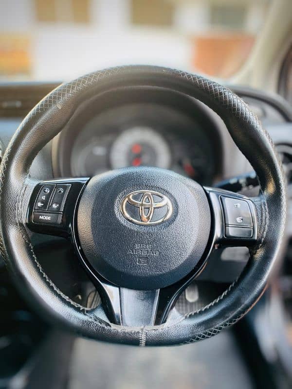 Toyota Vitz 2018 9