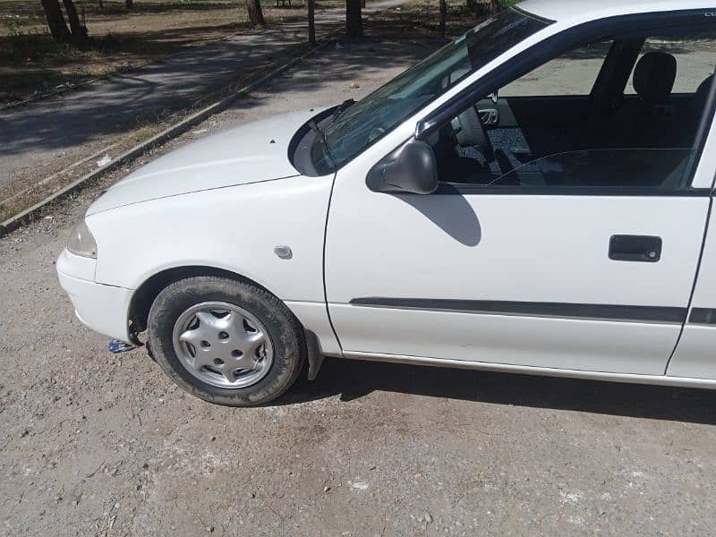 Suzuki Cultus 2015 4