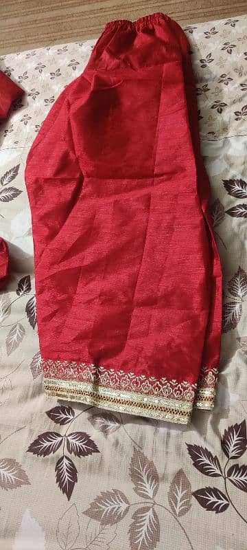 Trending Farshi Shalwar  Complete 3pc  New not worn  Urgent for sale 4