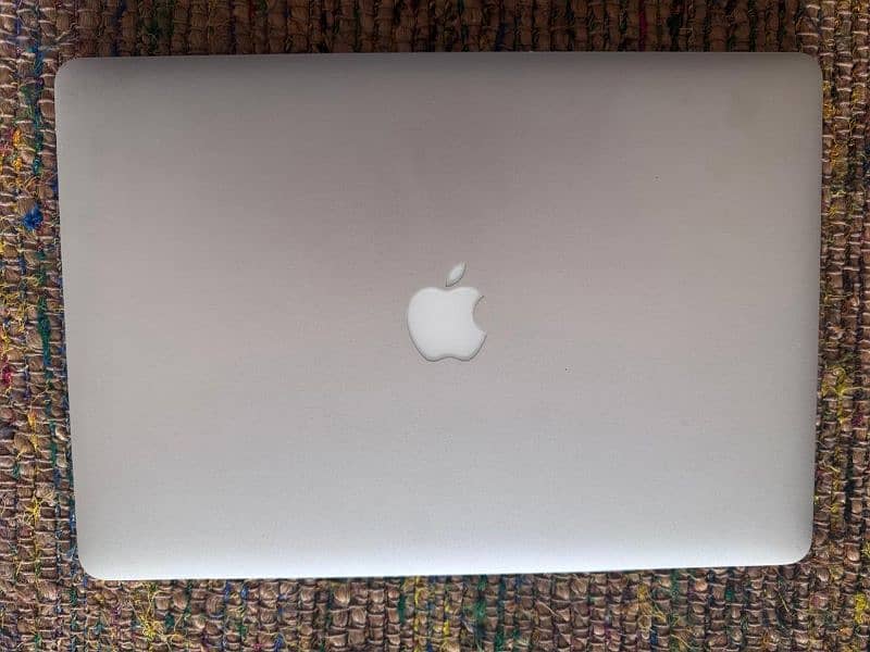 Apple MacBook Pro 12