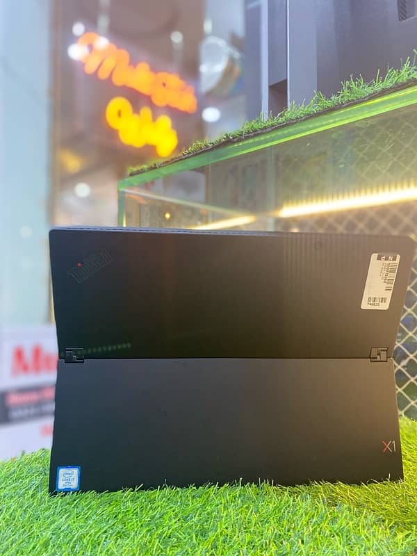 Lenovo ThinkPad X1 Tab 0