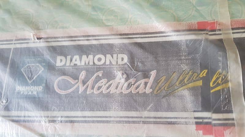 Diamond Foam Medicated Ultra 1