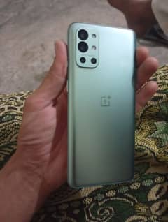 OnePlus 9R 12+256 pach hona hona Wala ha 2 dota ha