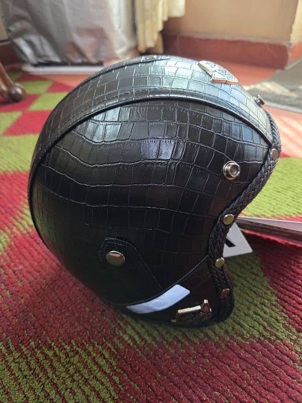 brand new helmet 3