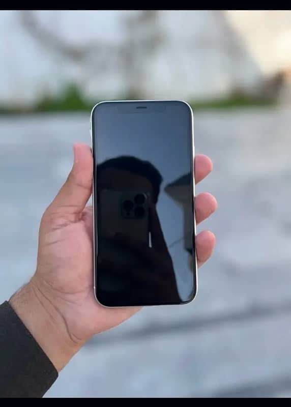 IPhone 11 for sale 5