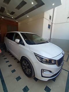 KIA GRAND CARNIVAL 2018