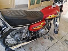 Honda 125 / red colour / 2021