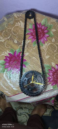 chain set clock