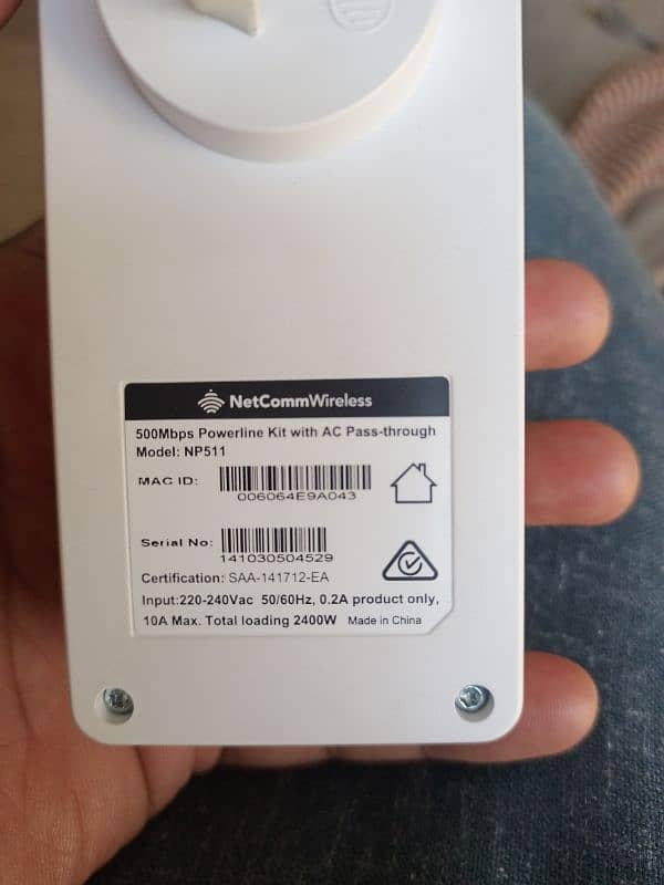 Powerline adapter – Internet through electric wiring 1