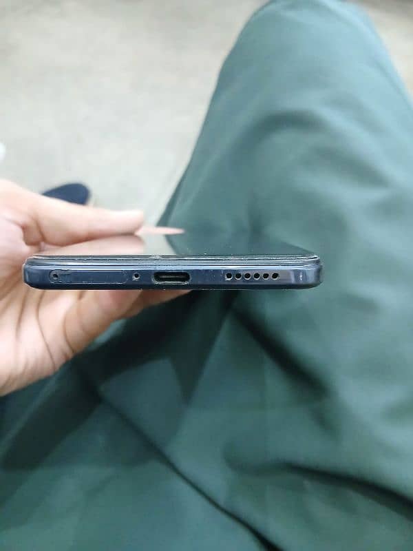 vivo v21 10 by 10 condition 2