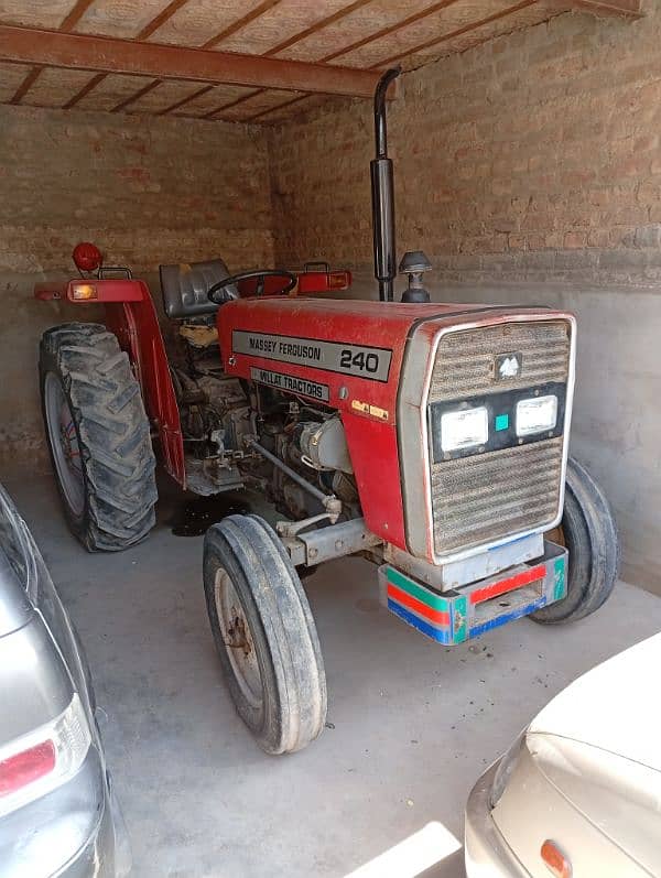 massy 240 tractor 2