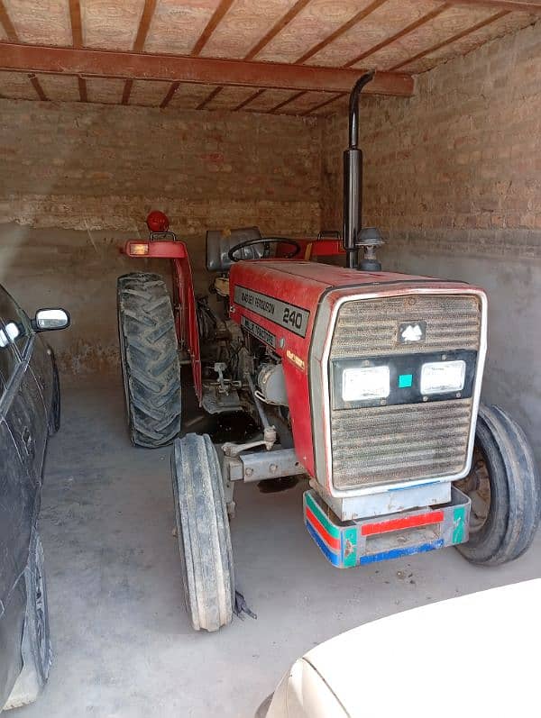 massy 240 tractor 3