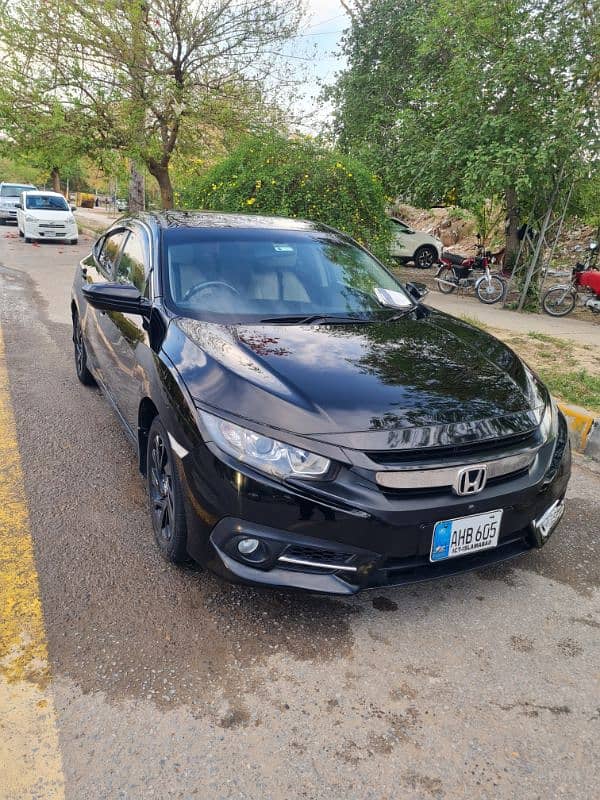 Honda Civic Oriel 2018 0