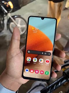 samsung A32 128 gb 10/10 officialy pta approved