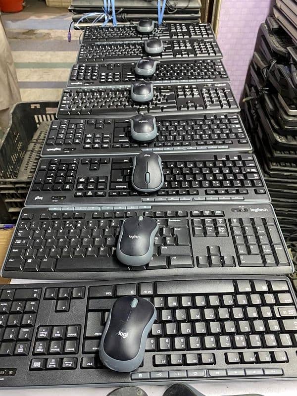 **Logitech wireless keyboard mouse Combo** 100% original company stock 0