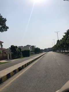 4 Marla Main Road Facing Plot