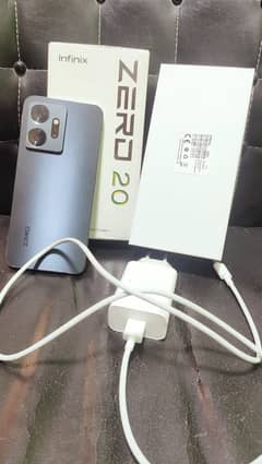 Infinix zero 20 good condetion with all accessoties