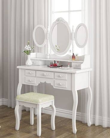 Monaco dressing table, stool and mirror, 7 drawers, 3 mirrors 4