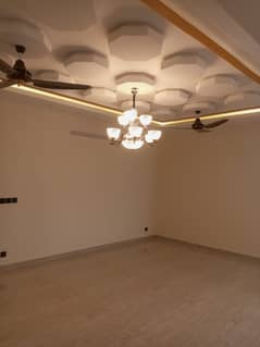 Stunning 10 Marla Brand New House Available For Rent In Gulberg Residencia Near To D-Markaz