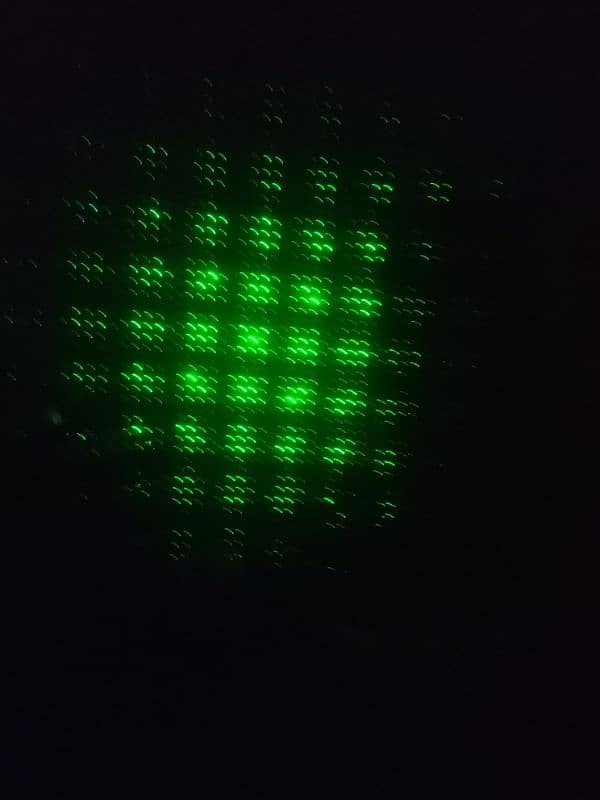 green laser light 4