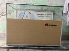 Huawei counter /table