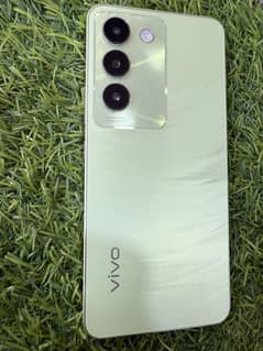 Vivo y100