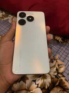 tecno spark 10 4+4/128gb with box