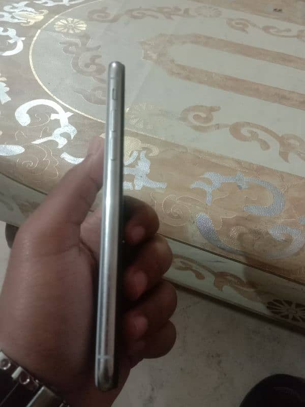 Iphone x 64GB. non PTA 2